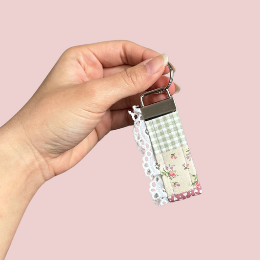 Sweet Floral Patchwork Lace Mini Keychain